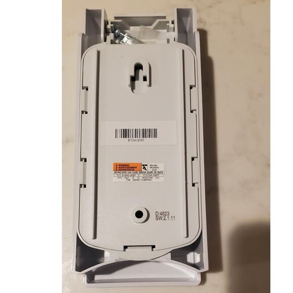 New Genie Universal Series Keypad Garage Door Opener Wireless Entry System - Picture 8 of 9